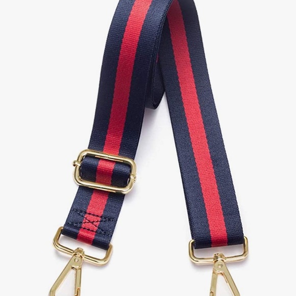 NWT Small Tote w/ Red interior, all year round favorite. - Picture 2 of 2